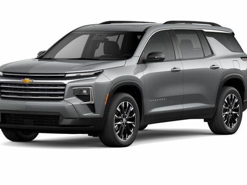 New 2026 Chevrolet Traverse LT w/ Sun and Wheel Package FWD image 2