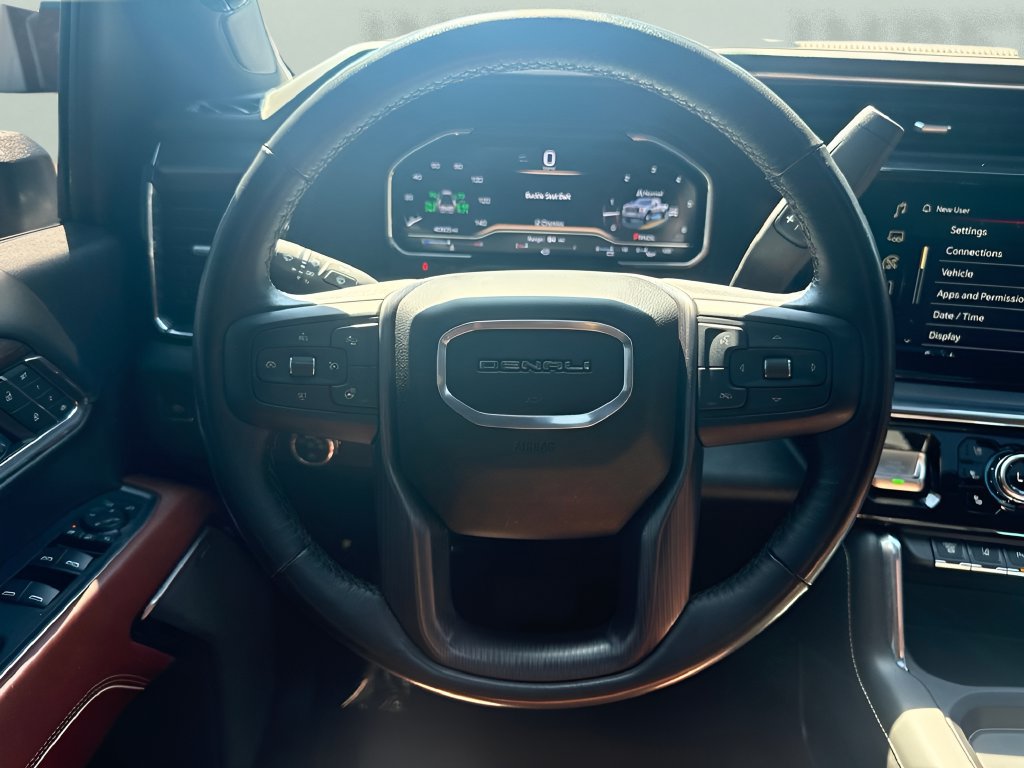 Used 2024 GMC Sierra 3500 Denali Ultimate AWD/4WD image 16
