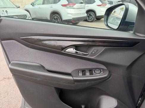 Used 2025 Chevrolet TrailBlazer LT image 20