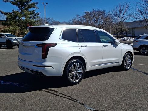 Used 2021 Cadillac XT6 Premium Luxury AWD/4WD image 9