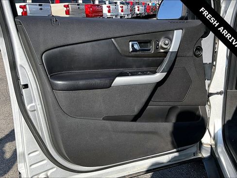 Used 2013 Ford Edge SEL image 18