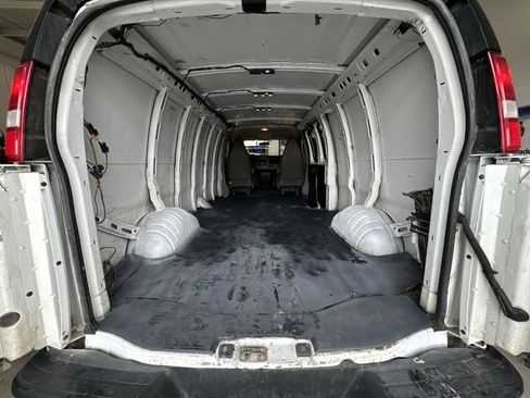 Used 2022 GMC Savana 2500 Work Van w/ Driver Convenience Package image 25