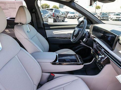 New 2026 Hyundai Tucson Limited AWD/4WD image 18