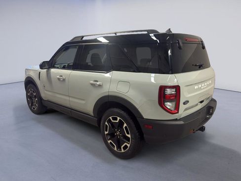 Used 2021 Ford Bronco Sport Outer Banks image 4
