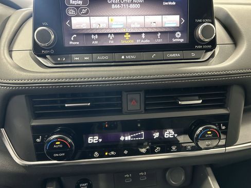 Certified 2024 Nissan Rogue SV w/ SV Premium Package AWD/4WD image 15