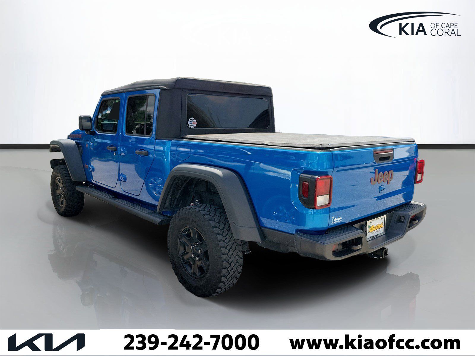 Used 2021 Jeep Gladiator Mojave w/ Trailer Tow Package AWD/4WD image 4