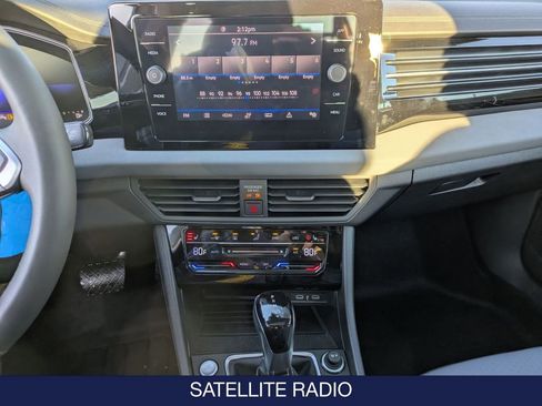 New 2026 Volkswagen Jetta SE image 33