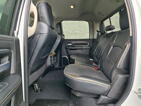 Used 2024 RAM 2500 Laramie AWD/4WD image 42