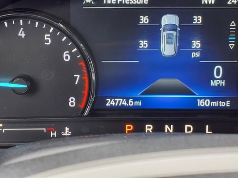 Used 2023 Ford Explorer XLT w/ Equipment Group 202A image 18