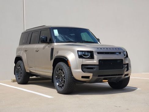 New 2026 Land Rover Defender 110 OCTA AWD/4WD image 3