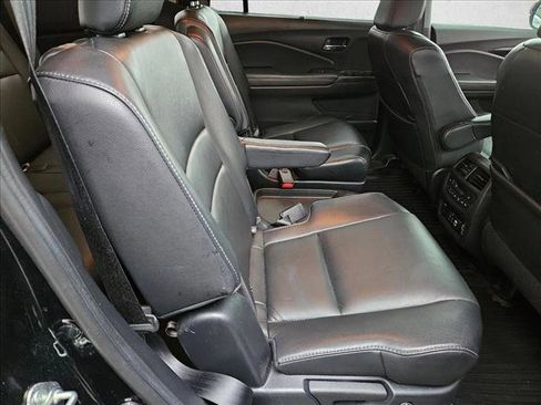 Used 2020 Honda Pilot Touring image 21