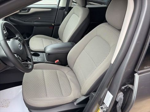 Certified 2022 Ford Escape SE w/ Convenience Package image 5