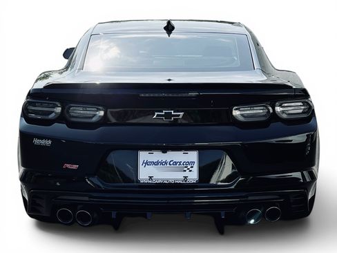 Used 2024 Chevrolet Camaro LT w/ RS Package RWD image 10