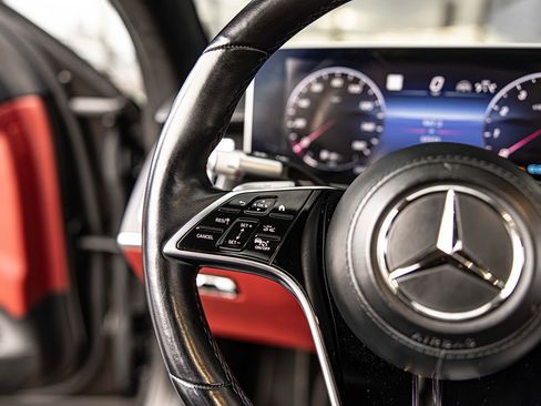 Used 2022 Mercedes-Benz S 580 4MATIC Sedan image 23