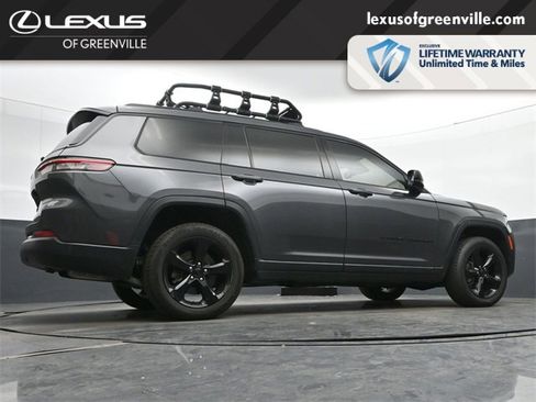 Used 2022 Jeep Grand Cherokee L Laredo image 12