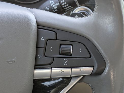 Used 2021 Cadillac XT6 Premium Luxury image 24