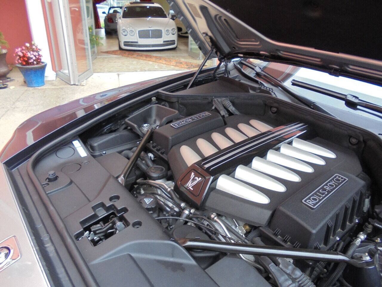 Used 2011 Rolls-Royce Ghost RWD image 51