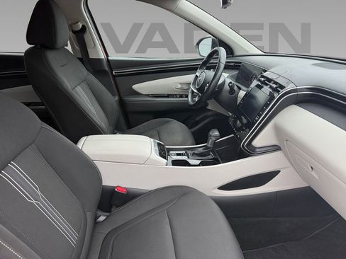 Used 2022 Hyundai Tucson SEL w/ Convenience Package image 9