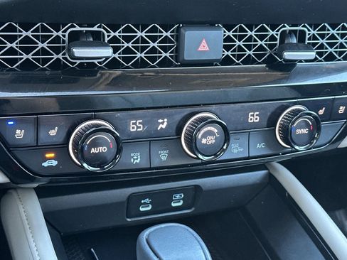 Used 2025 Honda Accord Touring image 21