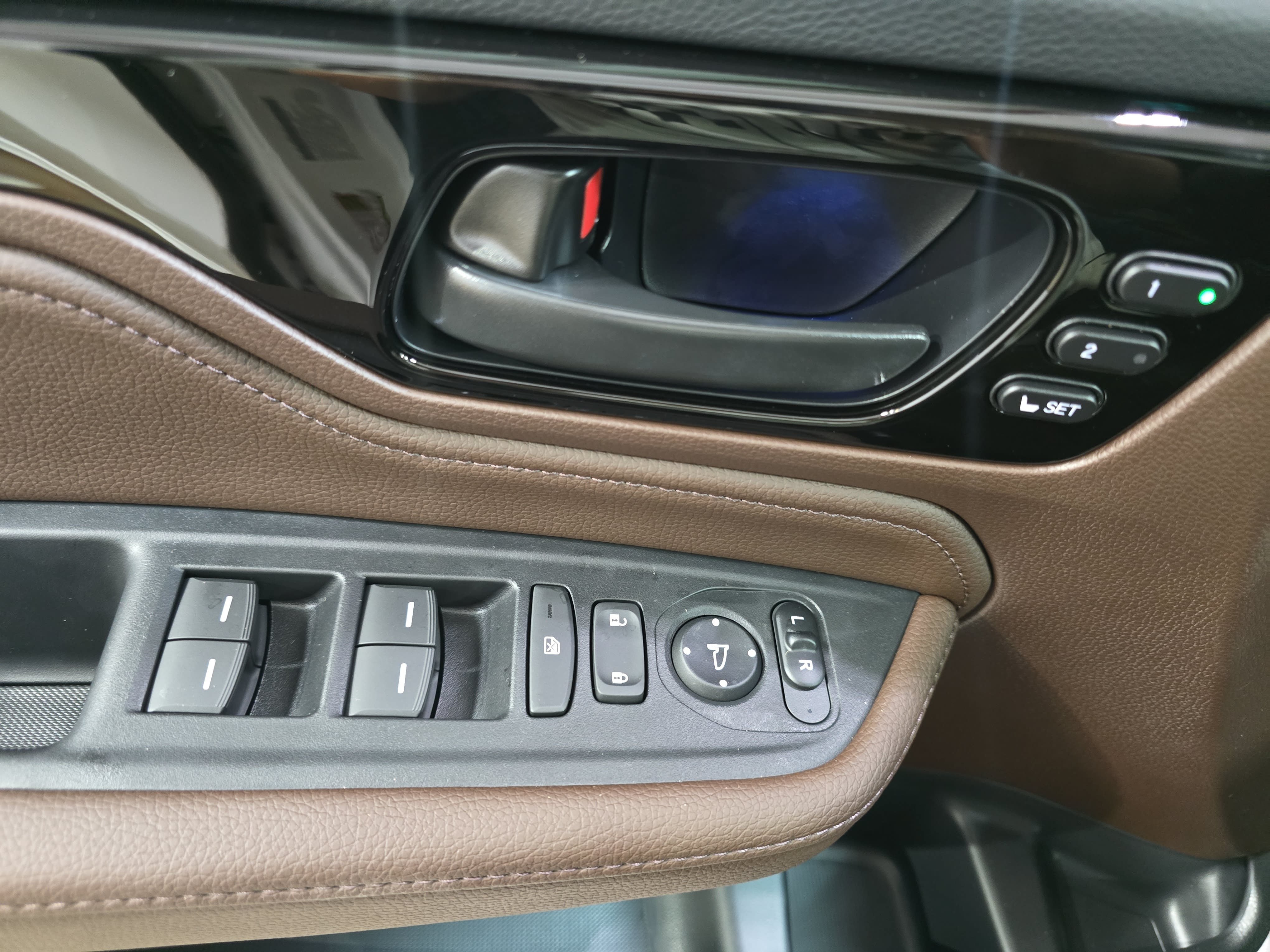 New 2026 Honda Odyssey Touring image 25