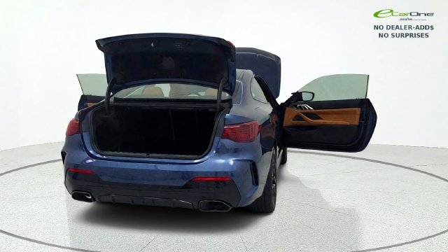 Used 2026 BMW M440i Coupe RWD image 18