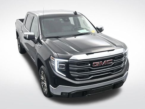 Used 2025 GMC Sierra 1500 SLT RWD image 22