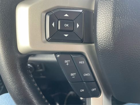 Used 2022 Ford F250 Lariat w/ Tremor Off-Road Package image 17