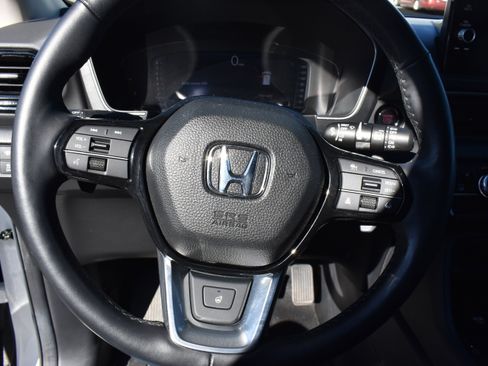 Certified 2023 Honda Pilot Elite image 13