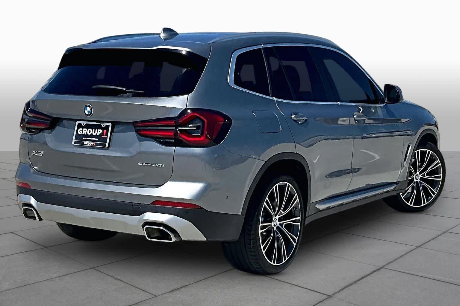 Used 2024 BMW X3 sDrive30i w/ Convenience Package RWD image 12
