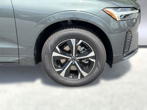 New 2026 Volvo XC60 B5 Core w/ Climate Package AWD/4WD image 13