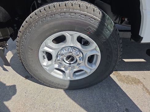 New 2026 Ford F350 XLT w/ 360-Degree Camera Package image 29