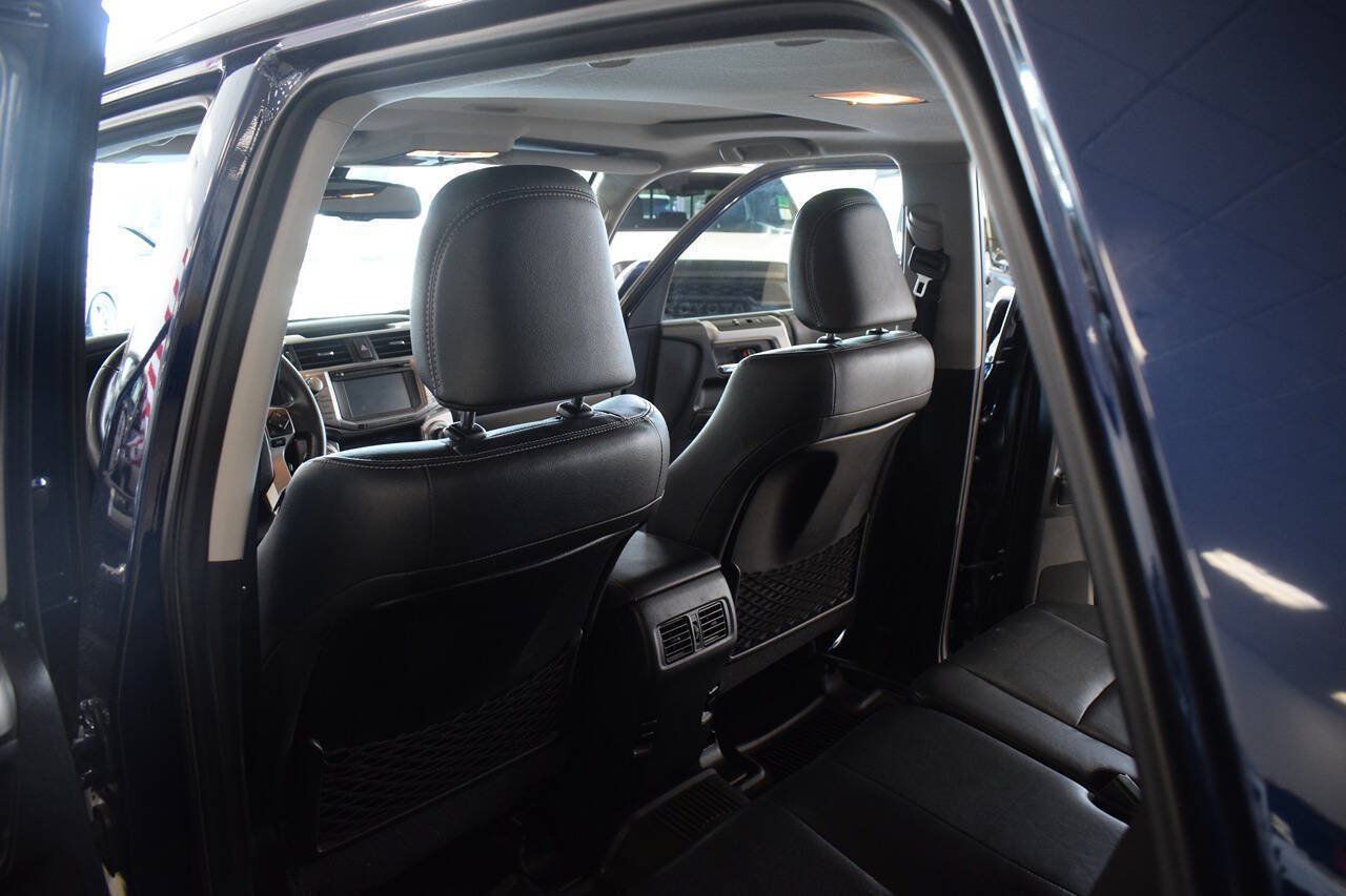 Used 2019 Toyota 4Runner Limited AWD/4WD image 43