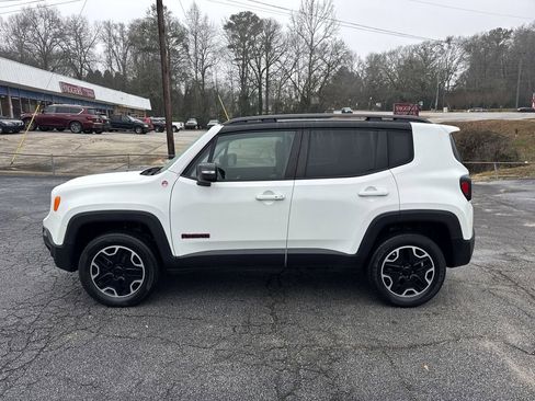Used 2015 Jeep Renegade Trailhawk w/ Safety & Security Group I image 4