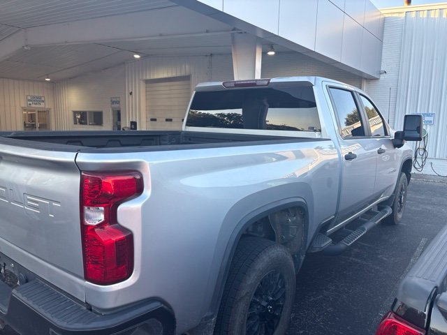 Used 2021 Chevrolet Silverado 3500 W/T AWD/4WD image 3
