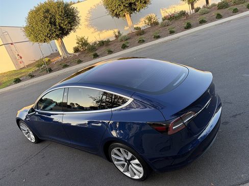Used 2018 Tesla Model 3 Long Range AWD/4WD image 13