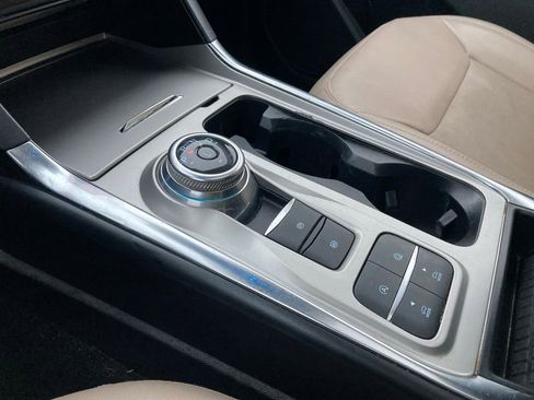 Used 2021 Ford Explorer Limited w/ Equipment Group 301A image 22