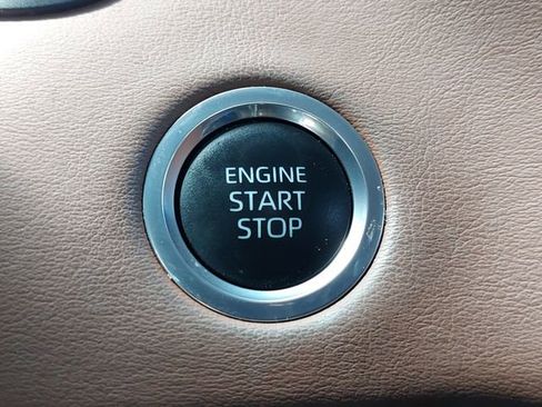 Used 2023 Toyota Tundra 1794 Edition image 33