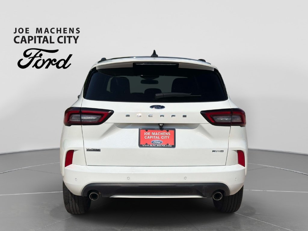 Used 2023 Ford Escape ST-Line w/ Tech Pack #1 AWD/4WD image 6