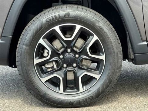 Used 2021 Jeep Compass Trailhawk w/ Convenience Group image 25