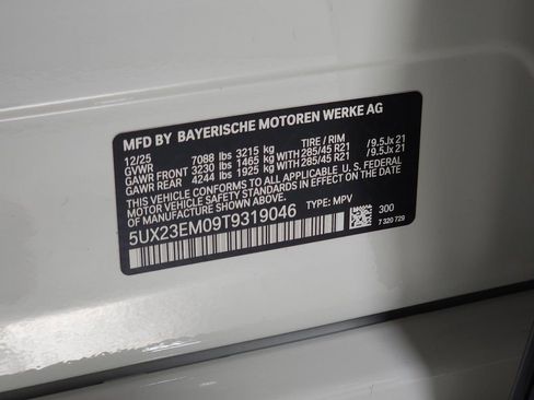 Used 2026 BMW X7 xDrive40i AWD/4WD image 41