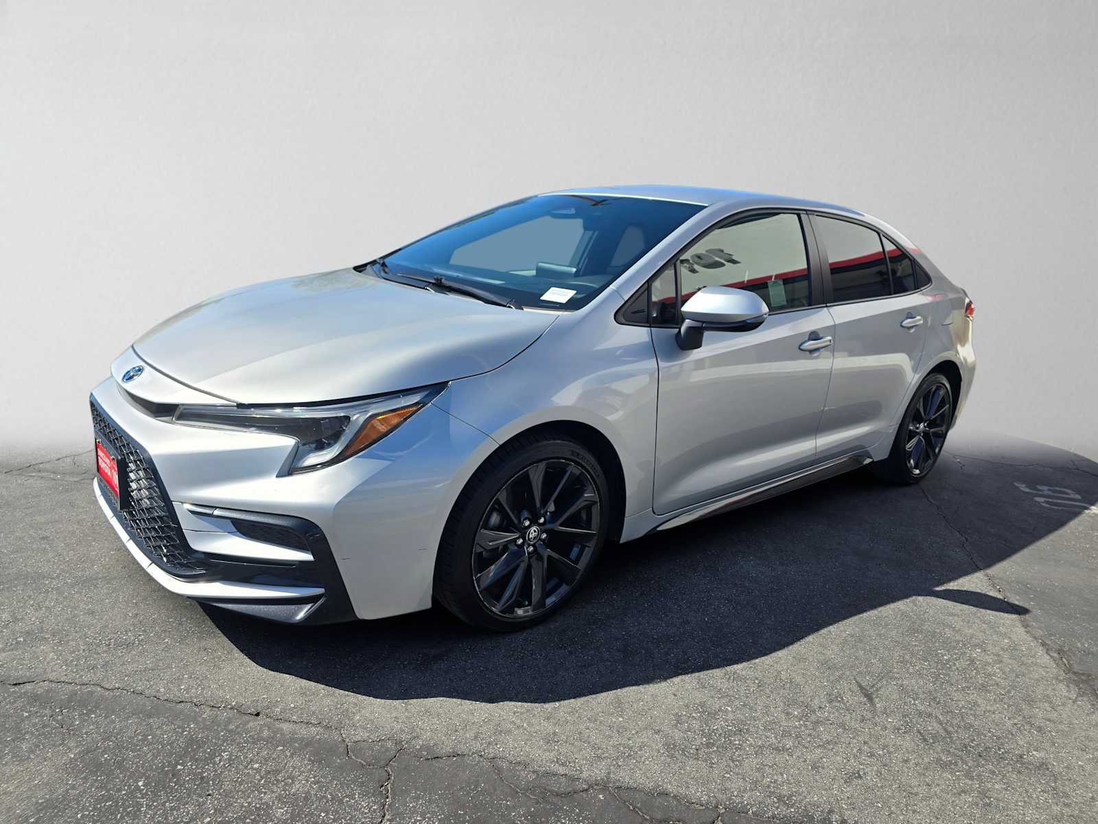 Used 2024 Toyota Corolla SE FWD image 7