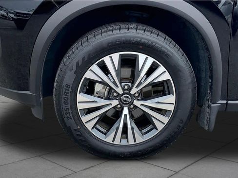 Used 2023 Nissan Rogue SV AWD/4WD image 11