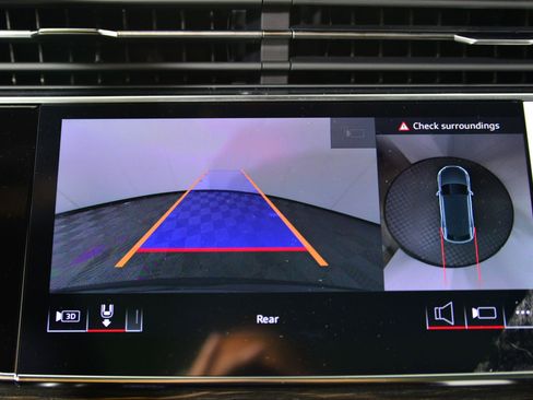 New 2026 Audi Q8 Premium Plus image 28