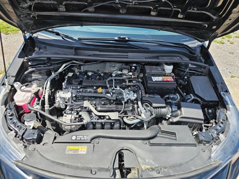 Used 2023 Toyota Corolla LE FWD image 3