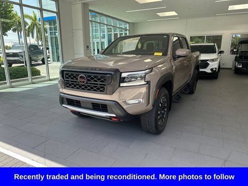 Used 2024 Nissan Frontier PRO-4X w/ Pro Convenience Package AWD/4WD image 2