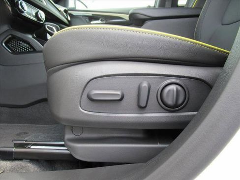 New 2026 Chevrolet TrailBlazer ACTIV w/ Convenience Package image 18