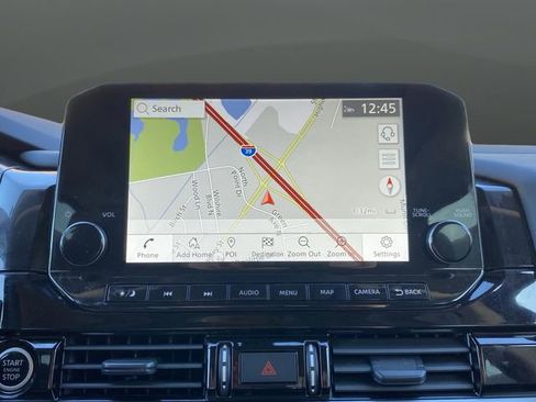 Used 2024 Nissan Pathfinder Platinum image 10