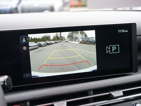 Certified 2025 Hyundai Tucson SE image 21