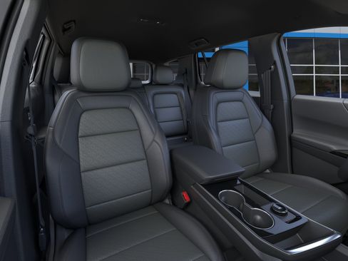 New 2026 Chevrolet Equinox LT w/ Convenience Package II FWD image 16