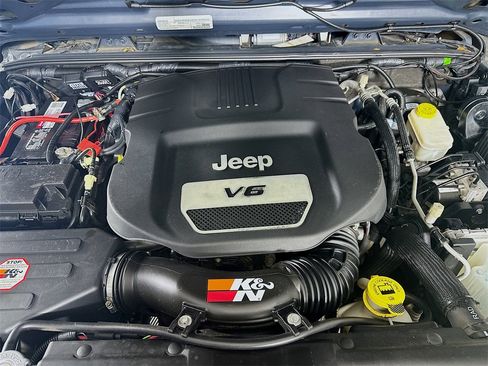 Used 2016 Jeep Wrangler Sport image 32